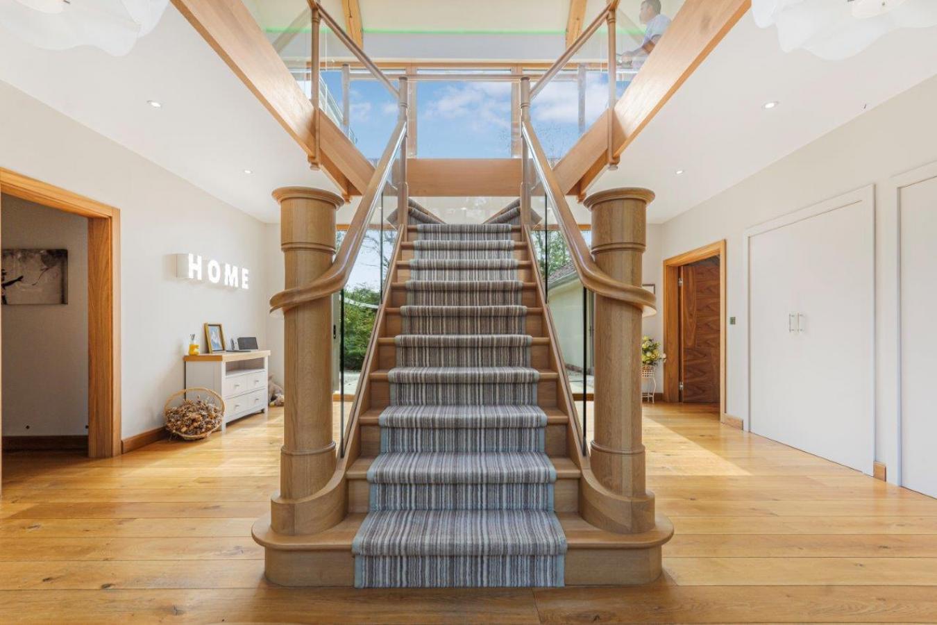 Dunmow, Essex, CM6 3QJ, United Kingdom, 6 Bedrooms Bedrooms, ,6 BathroomsBathrooms,Residential,For Sale,2003733