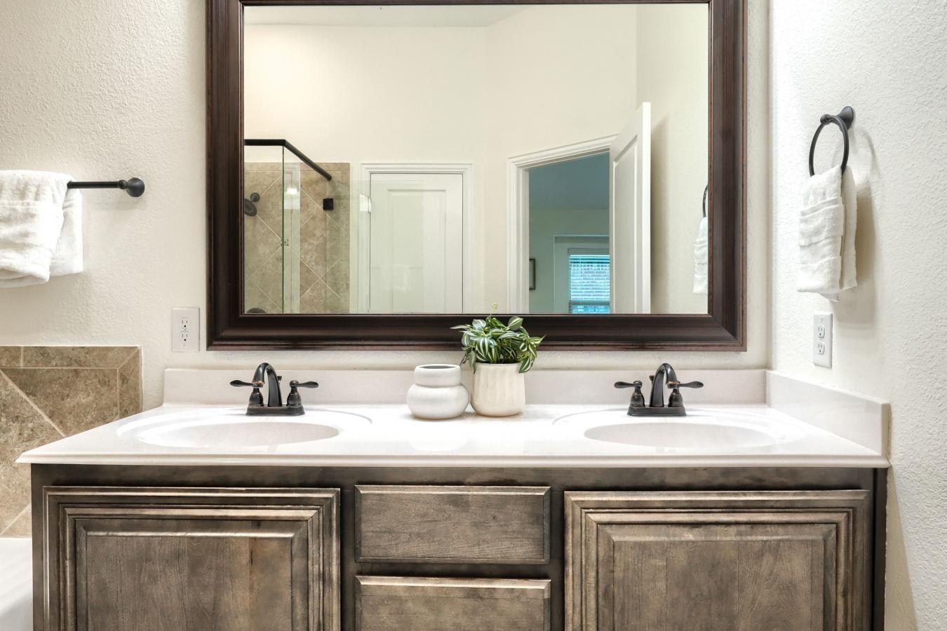 8808 Cassidy Lane, Aubrey, Denton, 76227, United States, 3 Bedrooms Bedrooms, ,2 BathroomsBathrooms,Residential,For Sale,8808 Cassidy Lane,21059704