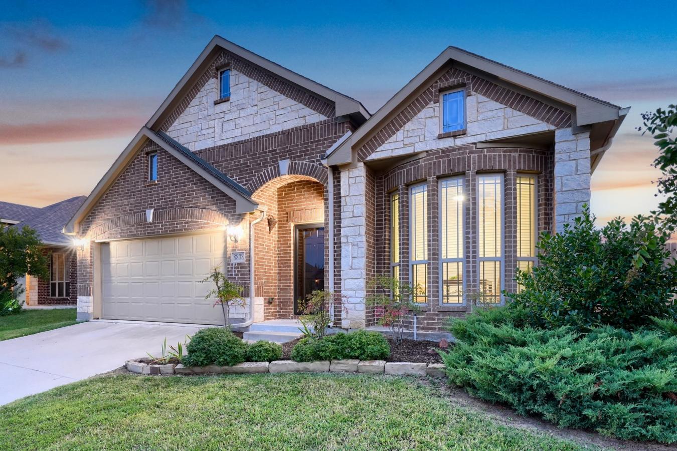 8808 Cassidy Lane, Aubrey, Denton, 76227, United States, 3 Bedrooms Bedrooms, ,2 BathroomsBathrooms,Residential,For Sale,8808 Cassidy Lane,21059704
