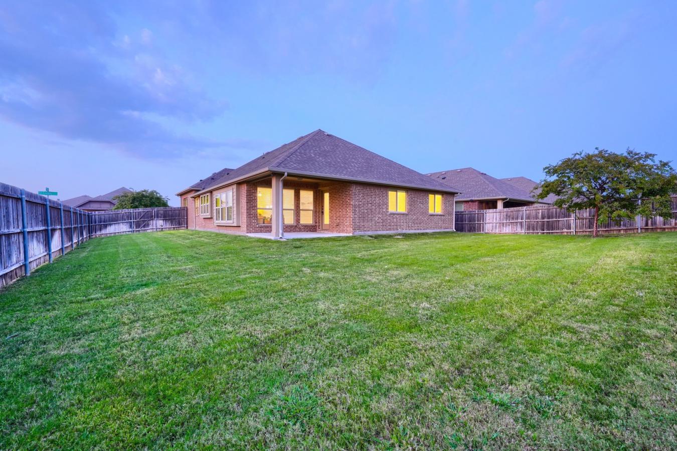 8808 Cassidy Lane, Aubrey, Denton, 76227, United States, 3 Bedrooms Bedrooms, ,2 BathroomsBathrooms,Residential,For Sale,8808 Cassidy Lane,21059704