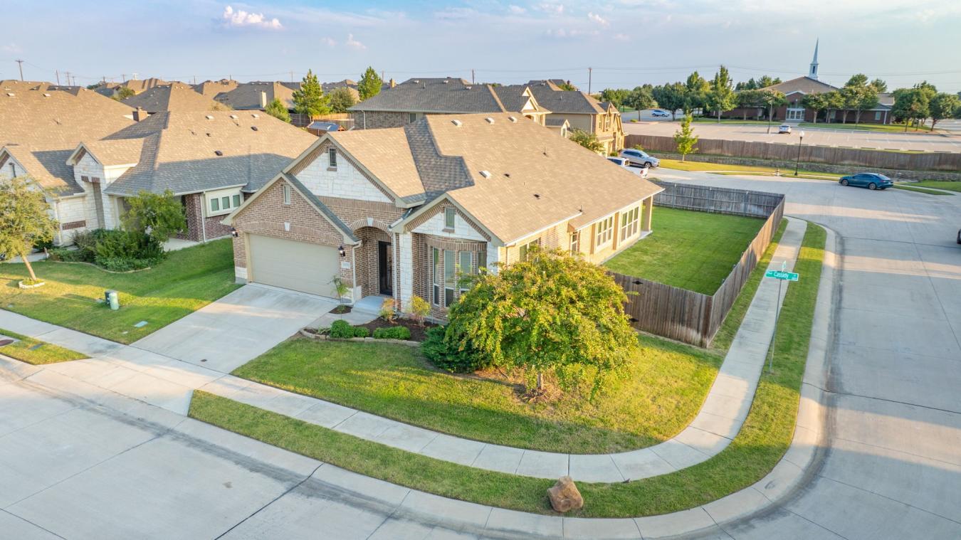 8808 Cassidy Lane, Aubrey, Denton, 76227, United States, 3 Bedrooms Bedrooms, ,2 BathroomsBathrooms,Residential,For Sale,8808 Cassidy Lane,21059704