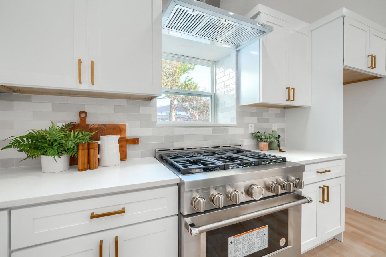 Plano, Collin, 75025, United States, 4 Bedrooms Bedrooms, ,2 BathroomsBathrooms,Residential,For Sale,2003732