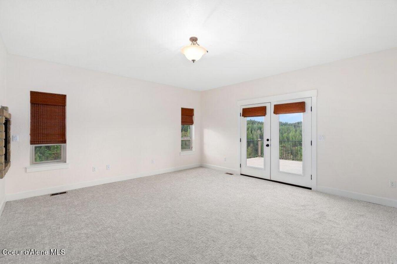 Coeur d'Alene, Kootenai, 83814, United States, 4 Bedrooms Bedrooms, ,4 BathroomsBathrooms,Residential,For Sale,2003730