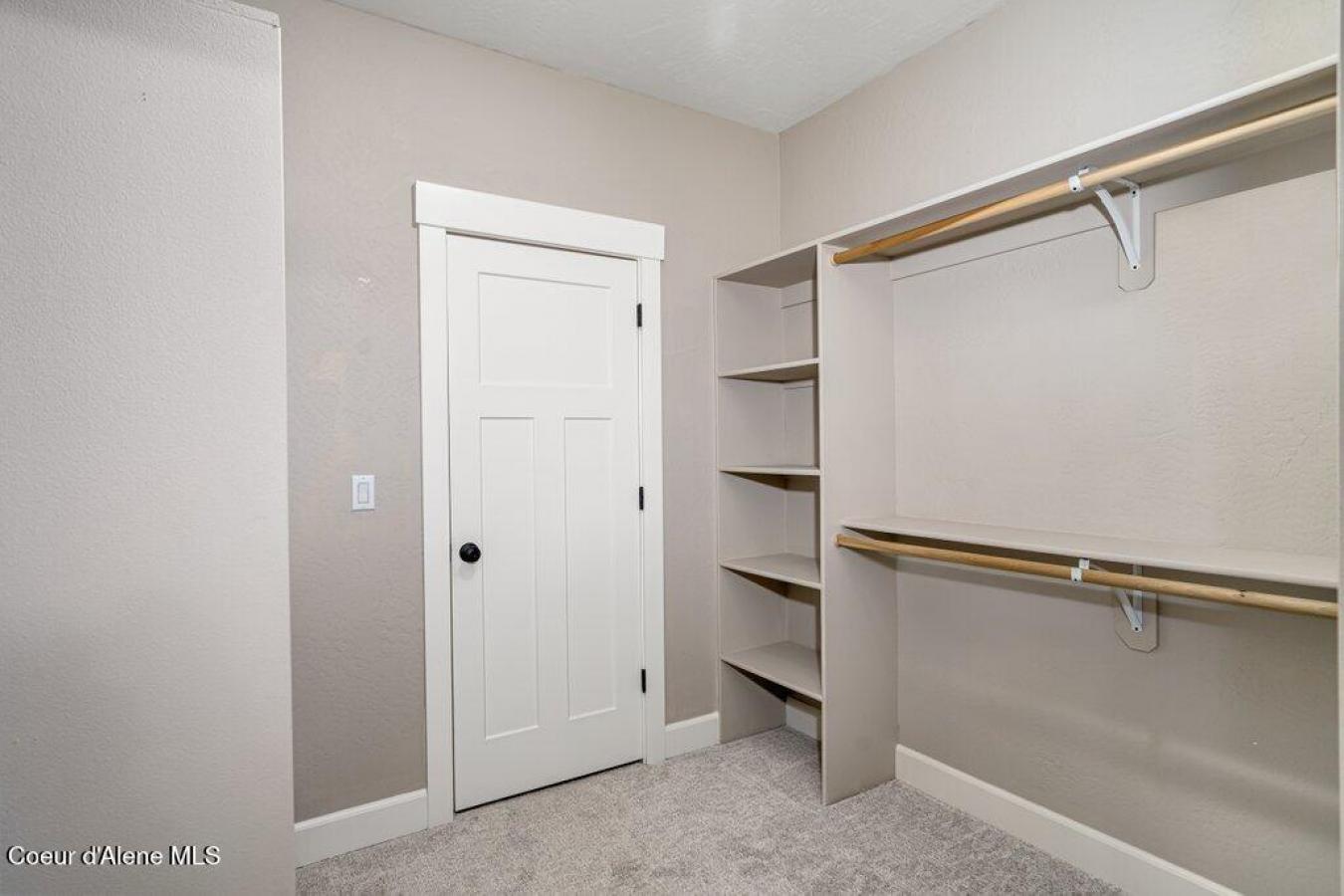 Coeur d'Alene, Kootenai, 83814, United States, 4 Bedrooms Bedrooms, ,4 BathroomsBathrooms,Residential,For Sale,2003730