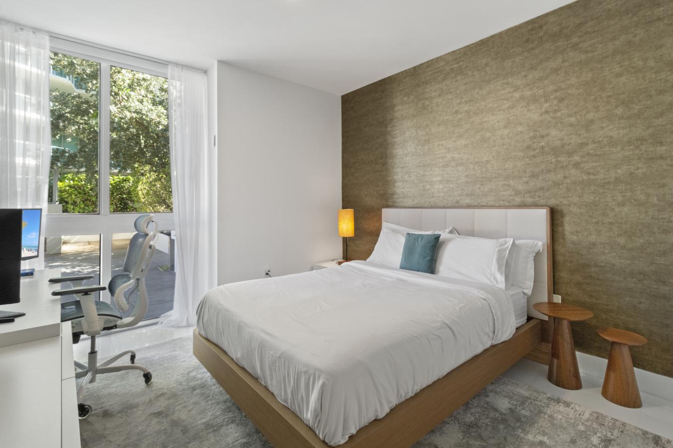 Sunny Isles Beach, Miami Dade, 33160, United States, 3 Bedrooms Bedrooms, ,3 BathroomsBathrooms,Residential,For Sale,2003726