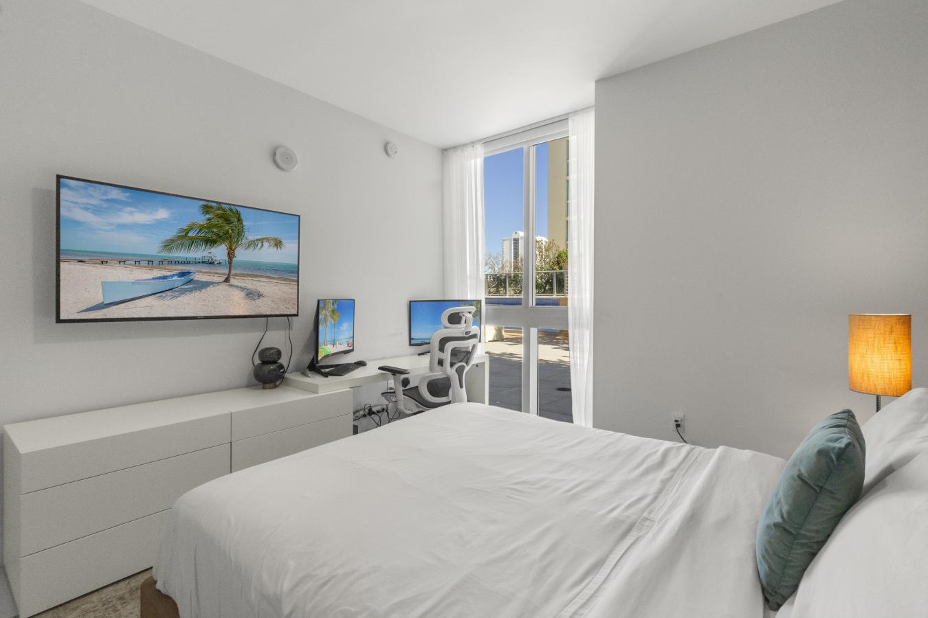 Sunny Isles Beach, Miami Dade, 33160, United States, 3 Bedrooms Bedrooms, ,3 BathroomsBathrooms,Residential,For Sale,2003726