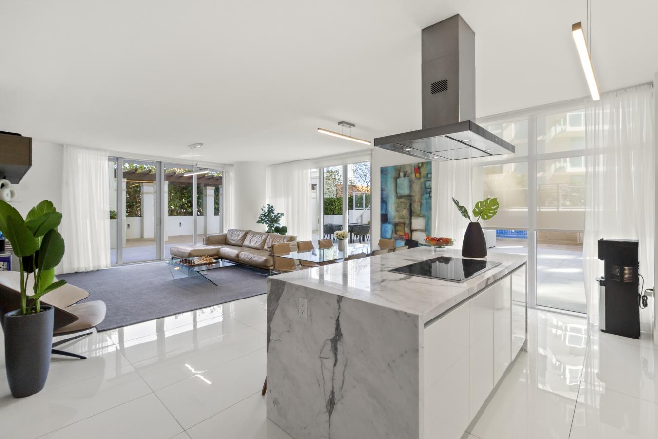 Sunny Isles Beach, Miami Dade, 33160, United States, 3 Bedrooms Bedrooms, ,3 BathroomsBathrooms,Residential,For Sale,2003726