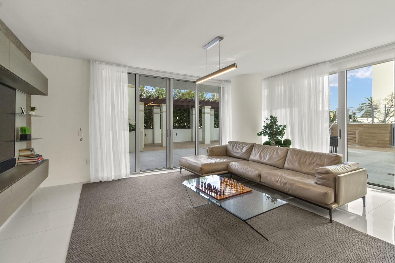 Sunny Isles Beach, Miami Dade, 33160, United States, 3 Bedrooms Bedrooms, ,3 BathroomsBathrooms,Residential,For Sale,2003726