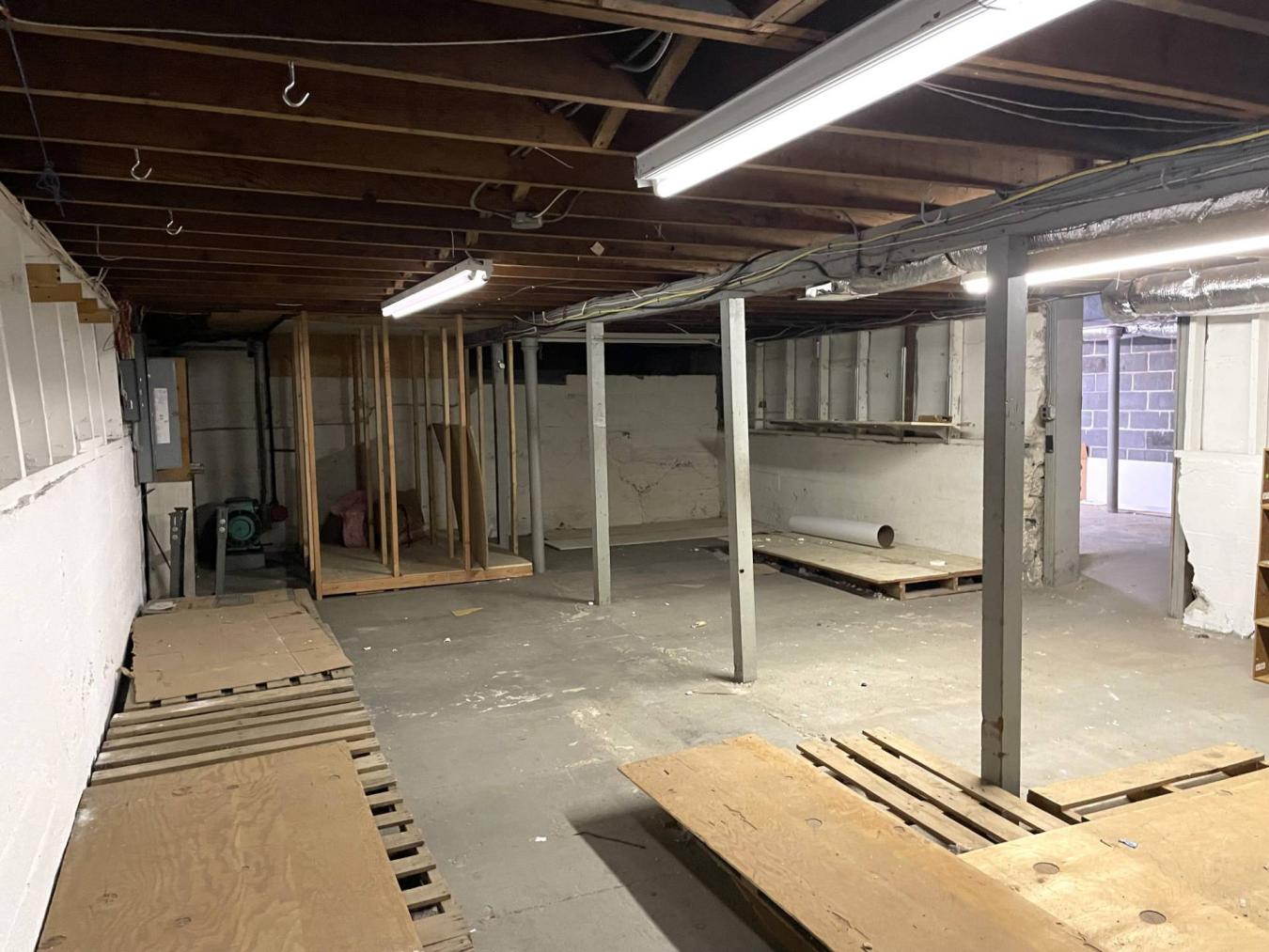 Village of Southampton, New York, 11968, United States, ,2 BathroomsBathrooms,Residential,For Sale,2003721