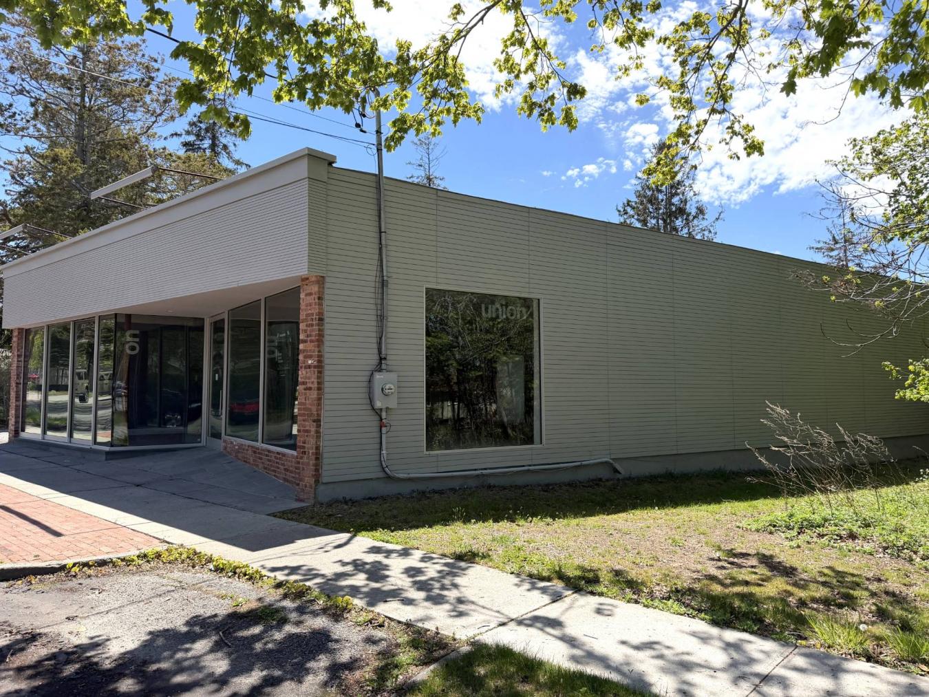 25 North Sea Road, Village of Southampton, NY, 11968, United States, ,2 BathroomsBathrooms,Residential,For Sale,25 North Sea Road,221876