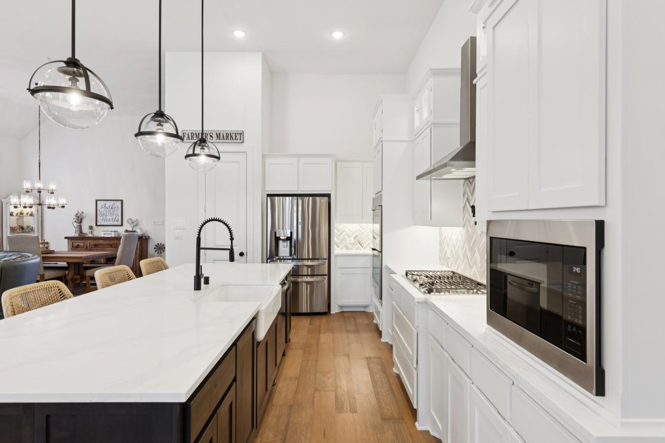 Aubrey, Denton, 76227, United States, 4 Bedrooms Bedrooms, ,3 BathroomsBathrooms,Residential,For Sale,2003718