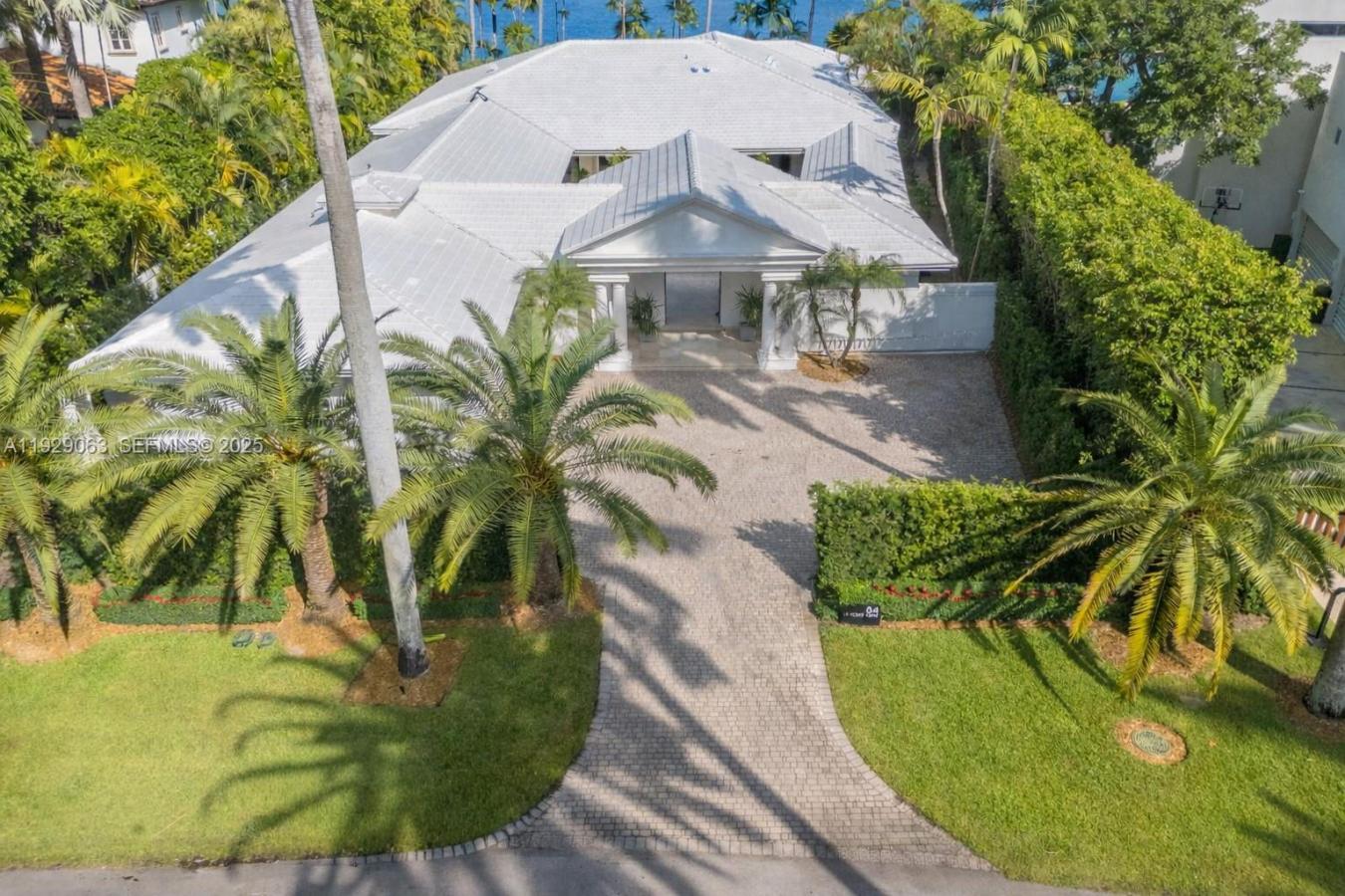 Miami Beach, Miami-Dade County, 33141, United States, 5 Bedrooms Bedrooms, ,4 BathroomsBathrooms,Residential,For Sale,2003717