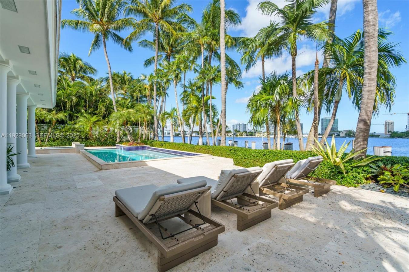 Miami Beach, Miami-Dade County, 33141, United States, 5 Bedrooms Bedrooms, ,4 BathroomsBathrooms,Residential,For Sale,2003717