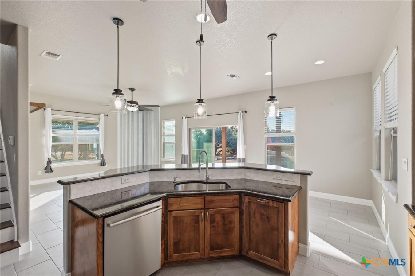 Spring Branch, Comal, 78070, United States, 4 Bedrooms Bedrooms, ,3 BathroomsBathrooms,Residential,For Sale,2003715