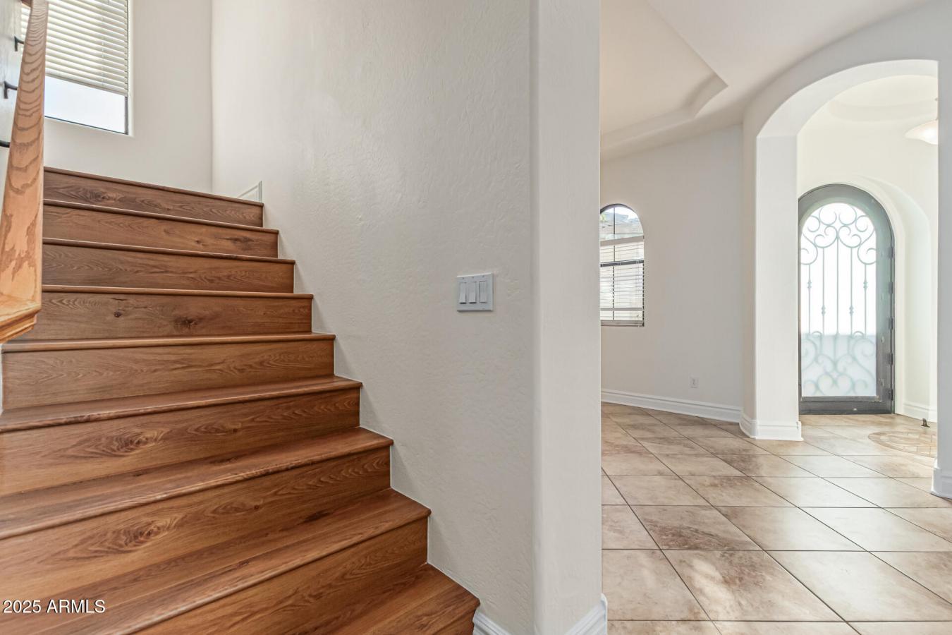 Phoenix, Maricopa, 85042, United States, 5 Bedrooms Bedrooms, ,3 BathroomsBathrooms,Residential,For Sale,2003712