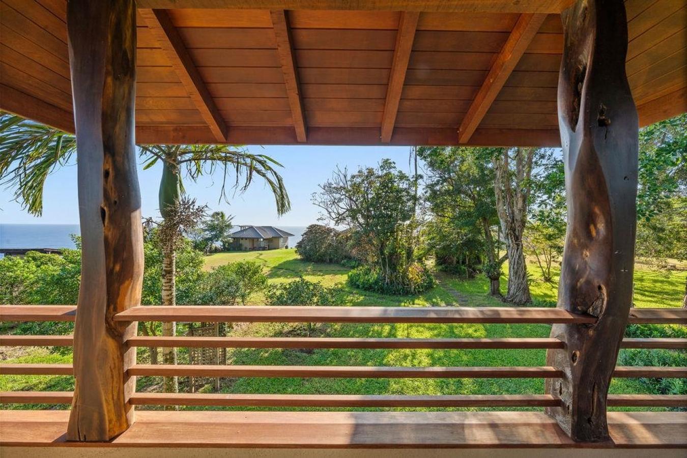 Haiku, Hawaii, 96708, United States, 5 Bedrooms Bedrooms, ,4 BathroomsBathrooms,Residential,For Sale,2003709