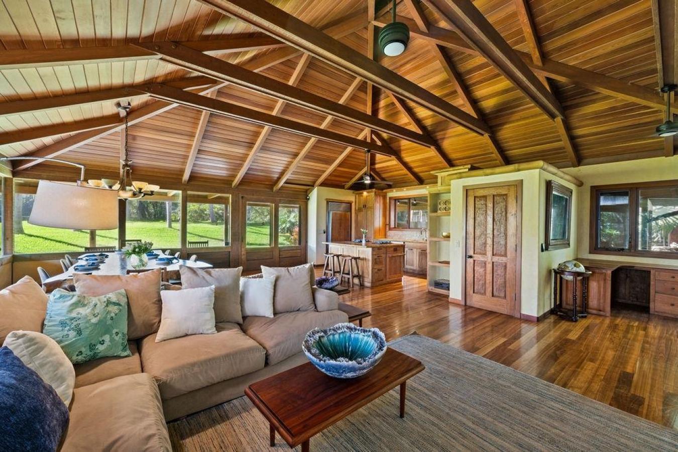 Haiku, Hawaii, 96708, United States, 5 Bedrooms Bedrooms, ,4 BathroomsBathrooms,Residential,For Sale,2003709