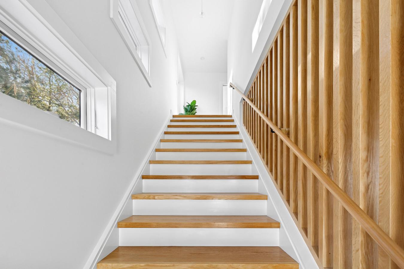 East Hampton, New York, 11937, United States, 5 Bedrooms Bedrooms, ,7 BathroomsBathrooms,Residential,For Sale,2003708