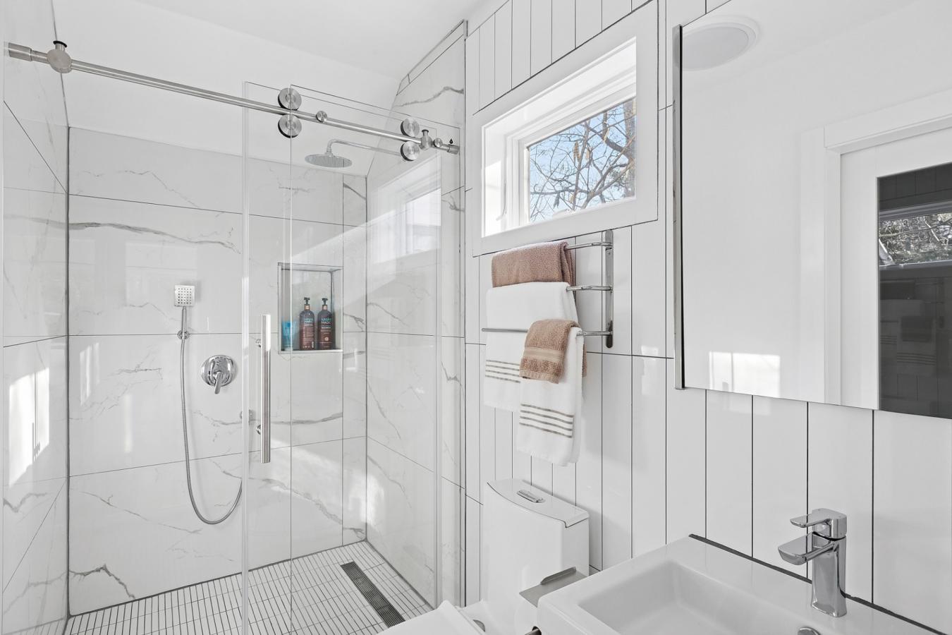 East Hampton, New York, 11937, United States, 5 Bedrooms Bedrooms, ,7 BathroomsBathrooms,Residential,For Sale,2003708