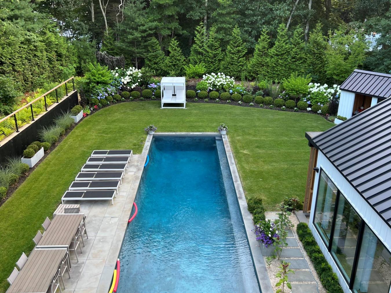 East Hampton, New York, 11937, United States, 5 Bedrooms Bedrooms, ,7 BathroomsBathrooms,Residential,For Sale,2003708