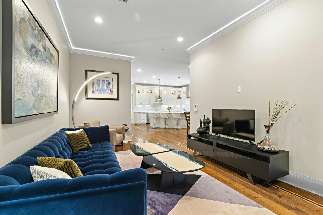 Jersey City Downtown, New Jersey, 07302, United States, 3 Bedrooms Bedrooms, ,2 BathroomsBathrooms,Residential,For Sale,2003706