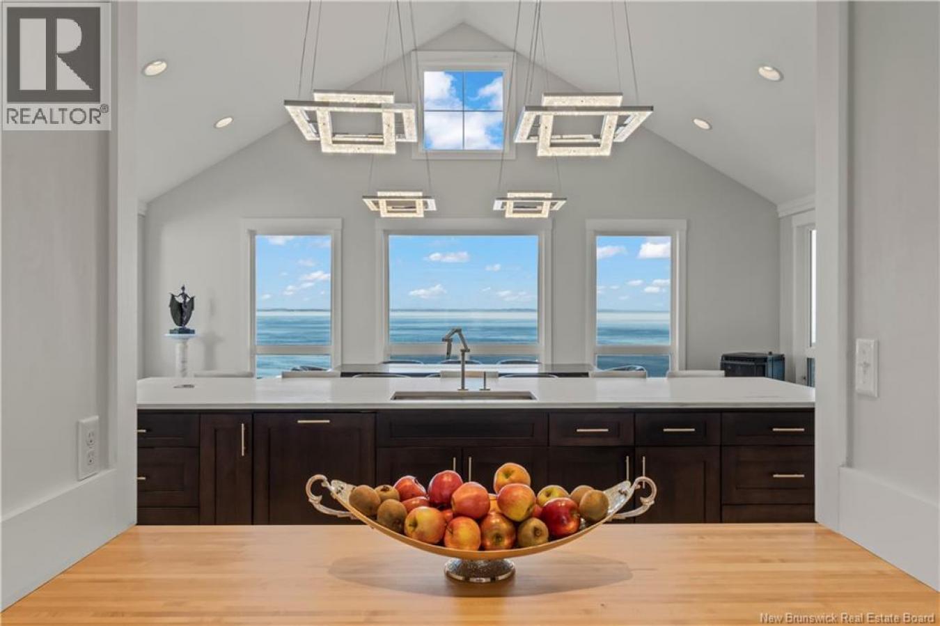 Campobello, Campobello Island, E5E1X5, Canada, 5 Bedrooms Bedrooms, ,5 BathroomsBathrooms,Residential,For Sale,2003704