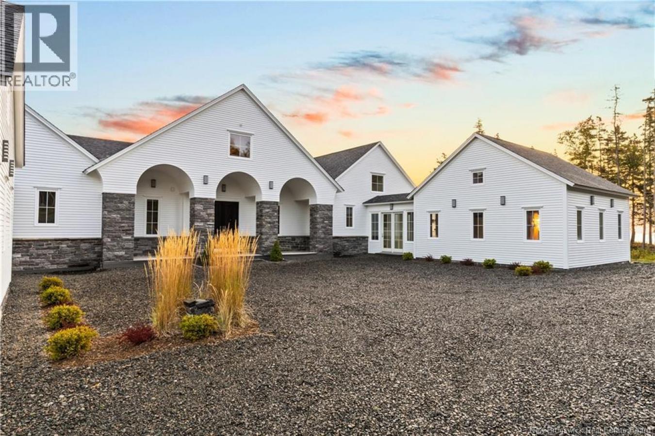 Campobello, Campobello Island, E5E1X5, Canada, 5 Bedrooms Bedrooms, ,5 BathroomsBathrooms,Residential,For Sale,2003704