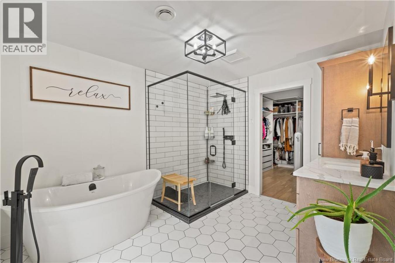 Wards Creek, NB, E4E4T5, Canada, 4 Bedrooms Bedrooms, ,2 BathroomsBathrooms,Residential,For Sale,2003703