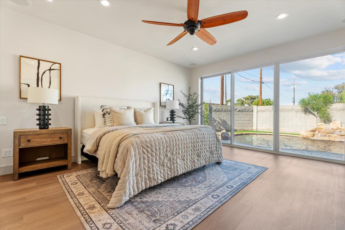 Scottsdale, Arizona, 85251, United States, 4 Bedrooms Bedrooms, ,3 BathroomsBathrooms,Residential,For Sale,2003702