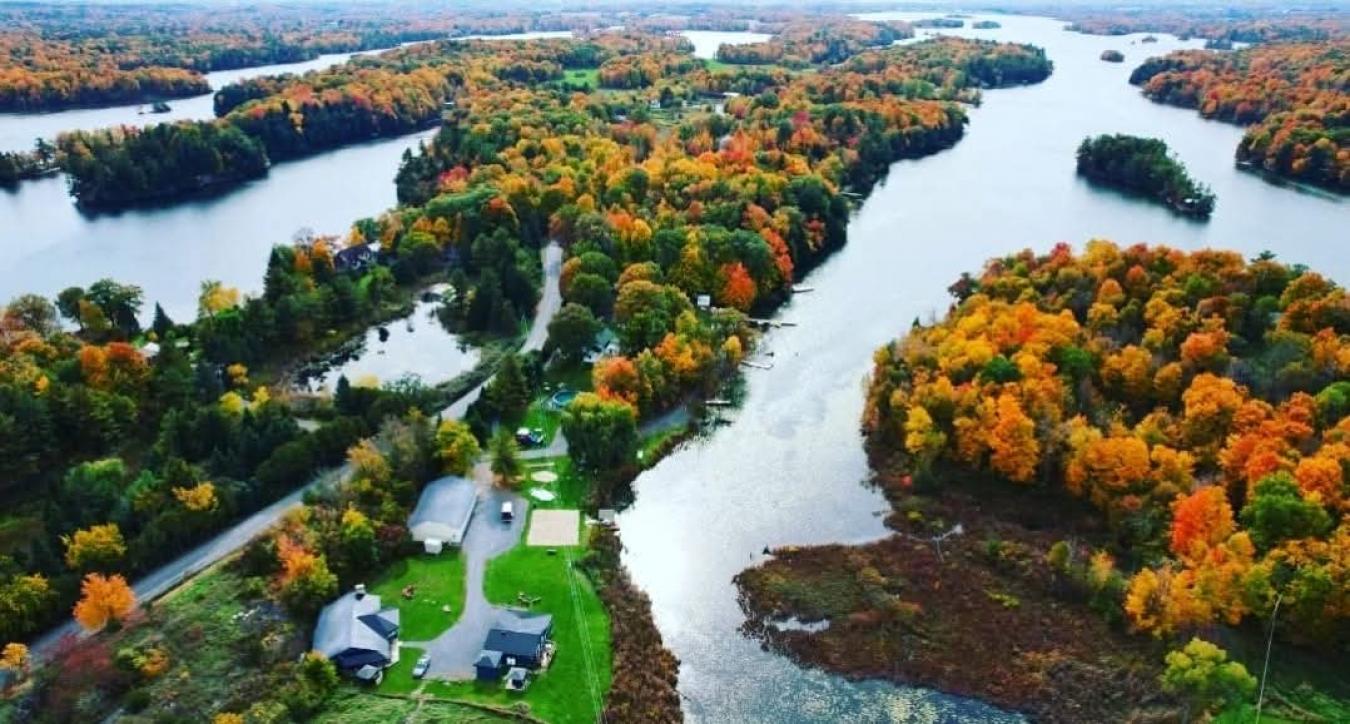 Seeley's Bay, Frontenac, K0H 2N0, Canada, ,Residential,For Sale,2003701