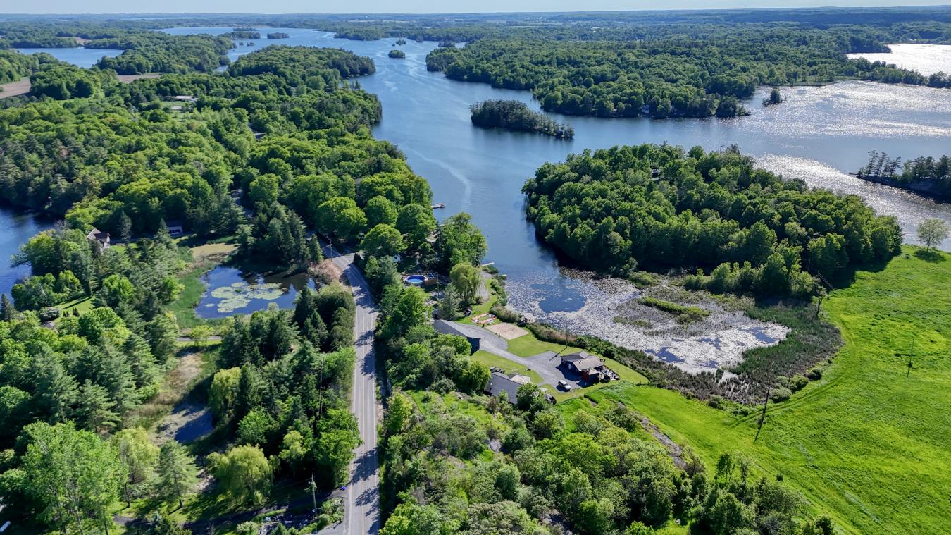 4177-4187 Carrying Place Road, Seeley's Bay, Frontenac, K0H 2N0, Canada, ,Residential,For Sale,4177-4187 Carrying Place Road,X13232394
