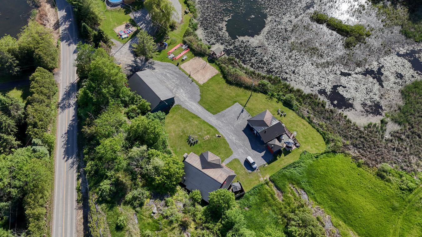 4177-4187 Carrying Place Road, Seeley's Bay, Frontenac, K0H 2N0, Canada, ,Residential,For Sale,4177-4187 Carrying Place Road,X13232394