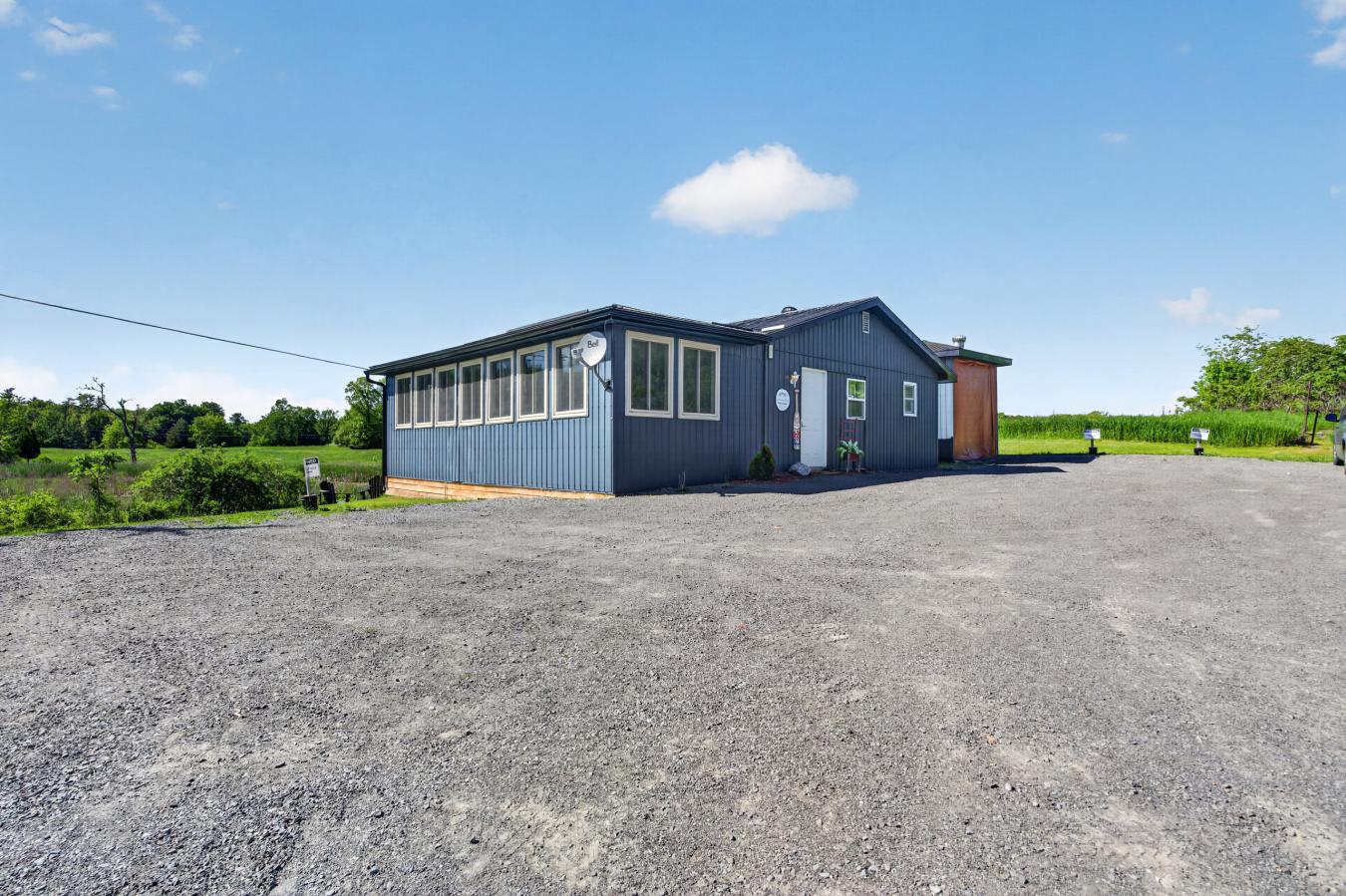 4177-4187 Carrying Place Road, Seeley's Bay, Frontenac, K0H 2N0, Canada, ,Residential,For Sale,4177-4187 Carrying Place Road,X13232394