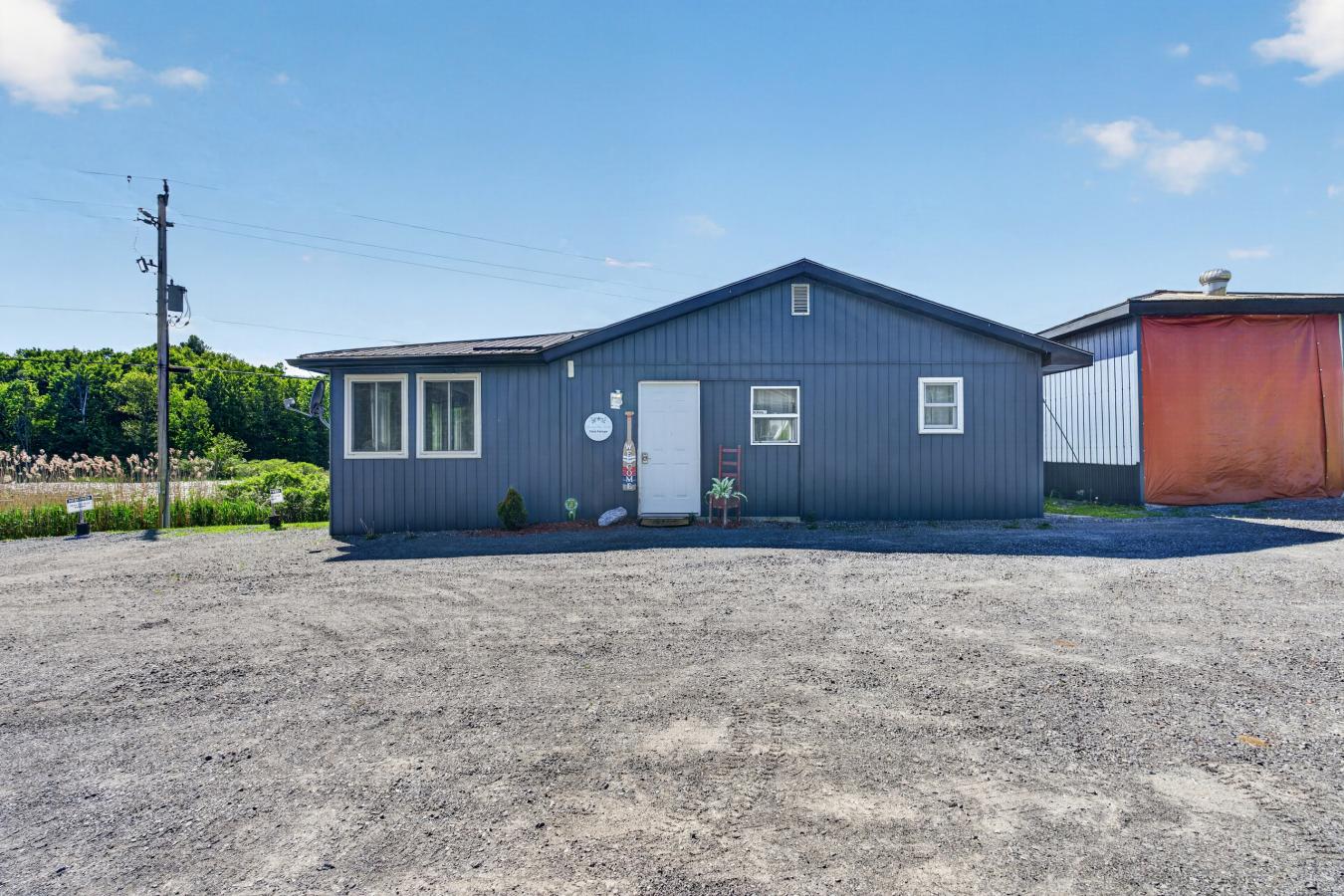 4177-4187 Carrying Place Road, Seeley's Bay, Frontenac, K0H 2N0, Canada, ,Residential,For Sale,4177-4187 Carrying Place Road,X13232394