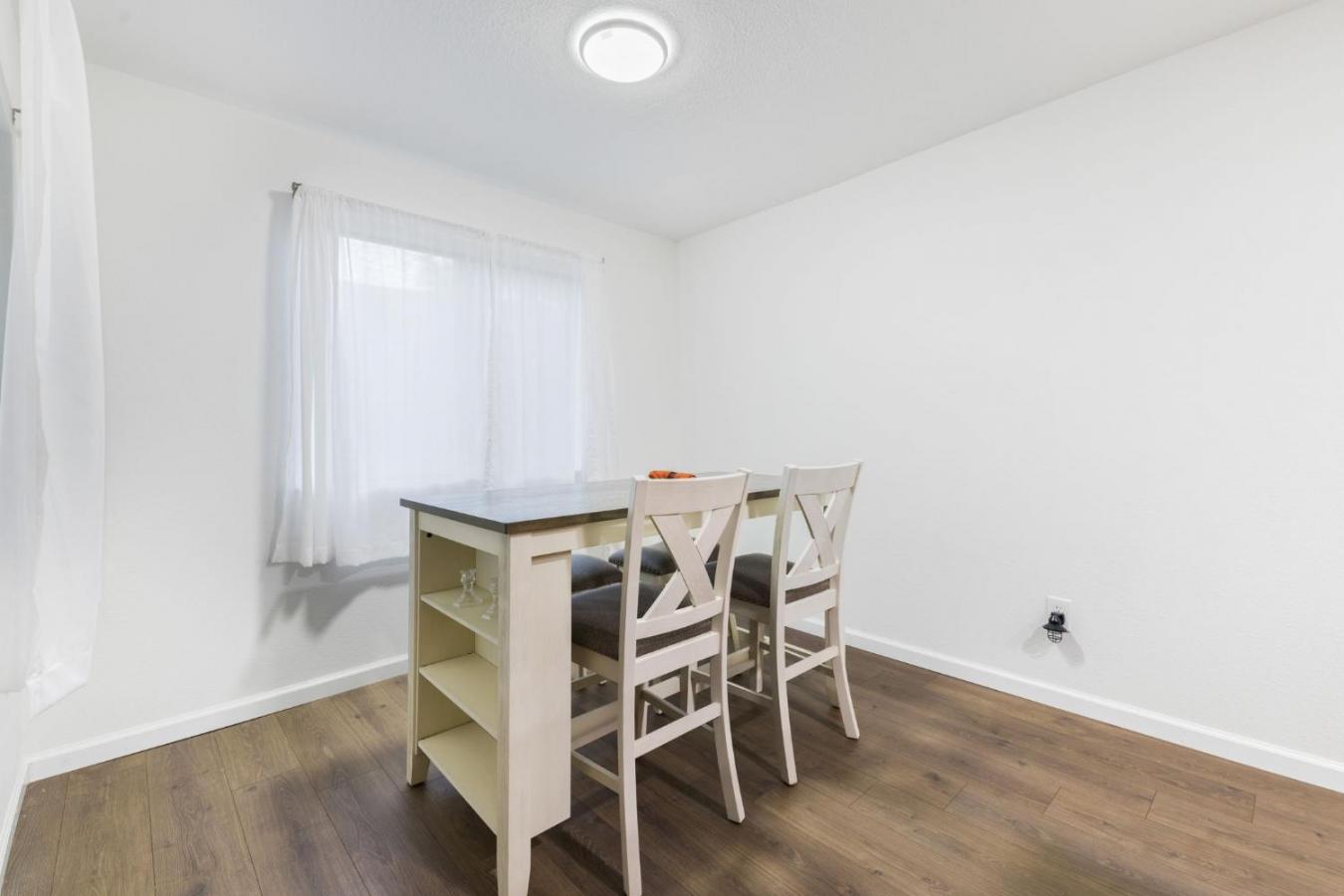 5640 Verner Oak Court #2, Sacramento, Sacramento, 95841, United States, 2 Bedrooms Bedrooms, ,2 BathroomsBathrooms,Residential,For Sale,5640 Verner Oak Court #2,225152264