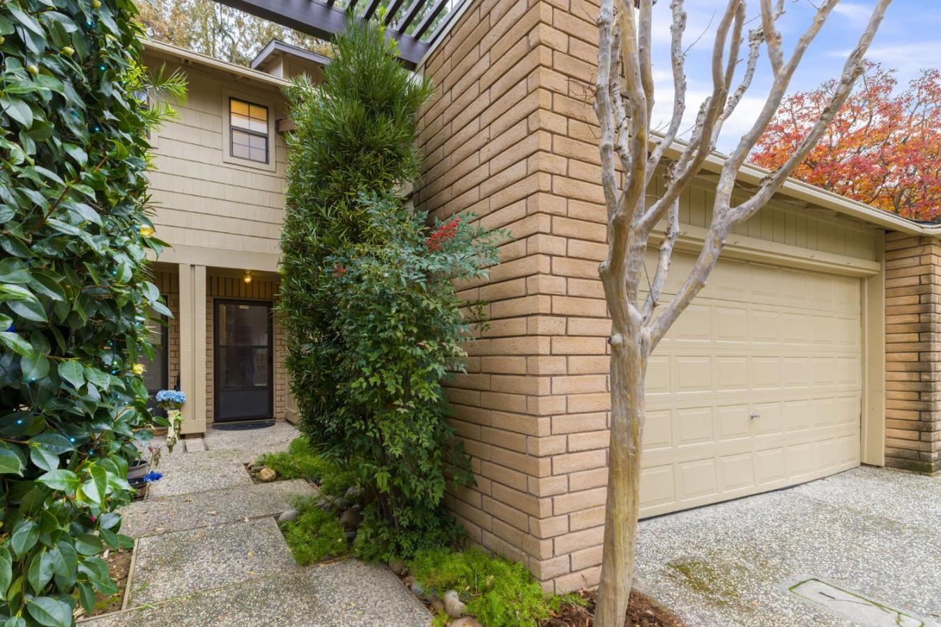 5640 Verner Oak Court #2, Sacramento, Sacramento, 95841, United States, 2 Bedrooms Bedrooms, ,2 BathroomsBathrooms,Residential,For Sale,5640 Verner Oak Court #2,225152264