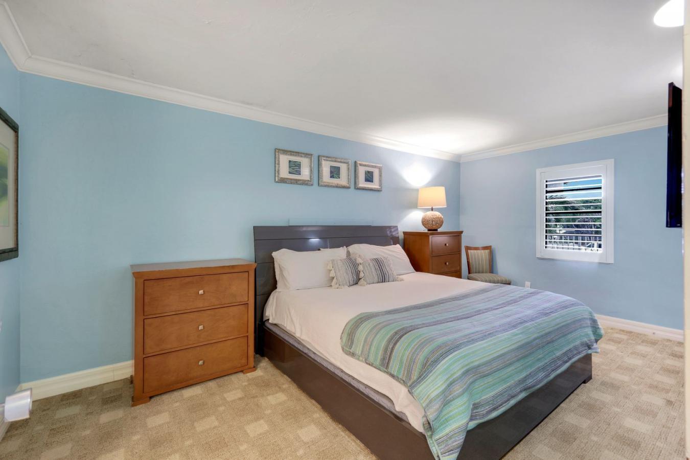 Captiva, Florida, 33924, United States, 1 Bedroom Bedrooms, ,2 BathroomsBathrooms,Residential,For Sale,2003699