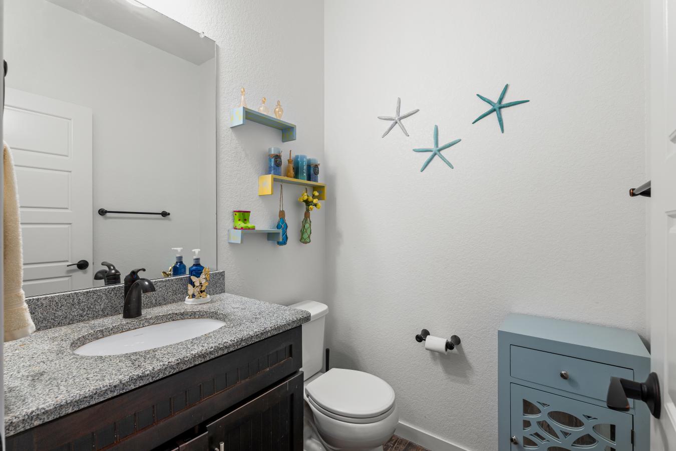 Erie, Weld, 80516, United States, 5 Bedrooms Bedrooms, ,4 BathroomsBathrooms,Residential,For Sale,2003695