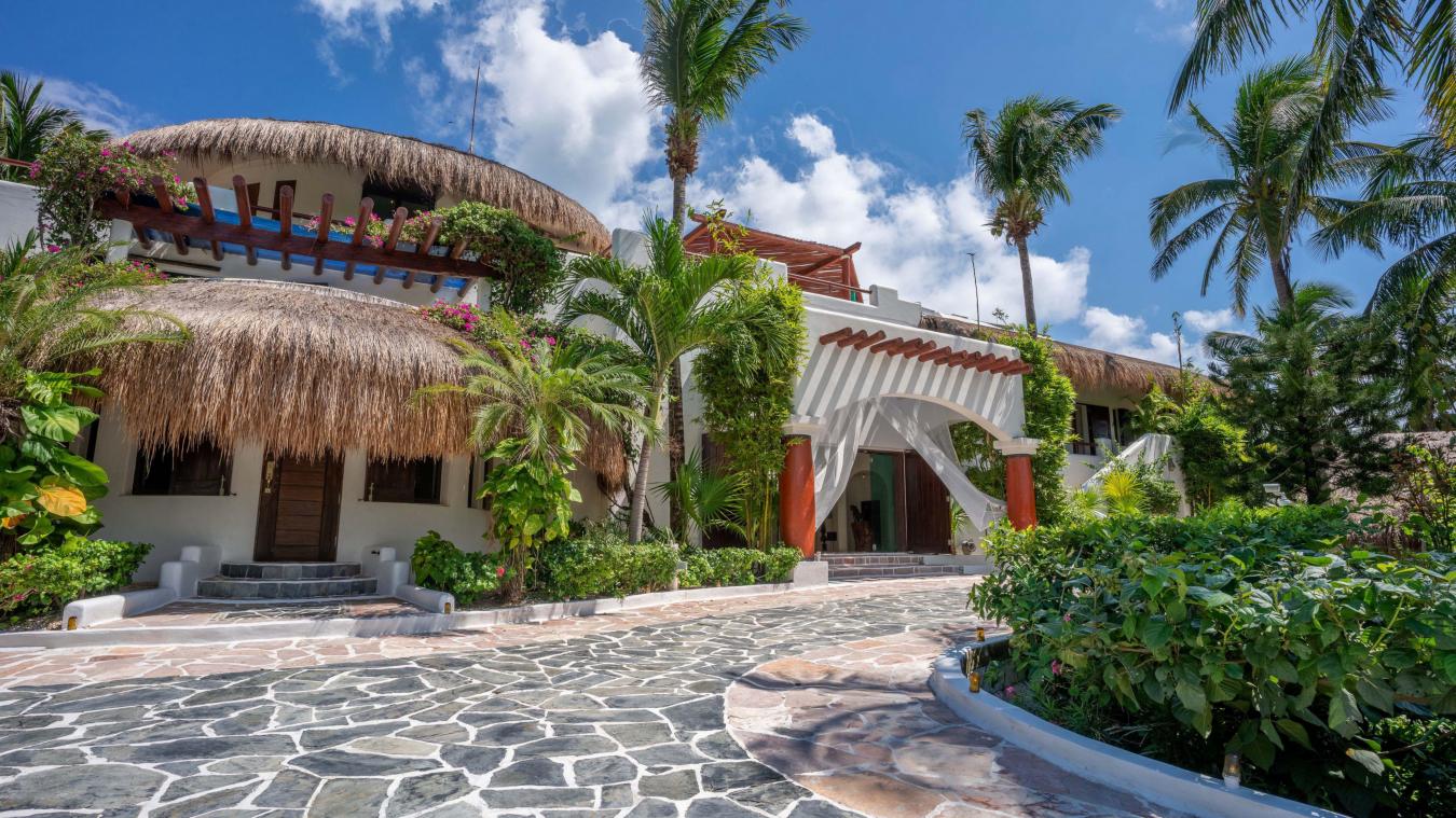 Puerto Morelos, Q.R., Mexico, 9 Bedrooms Bedrooms, ,6 BathroomsBathrooms,Residential,For Sale,2003694