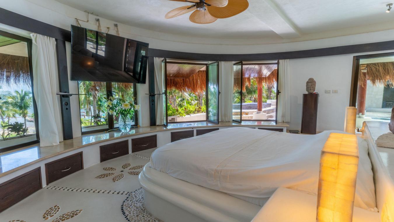 Puerto Morelos, Q.R., Mexico, 9 Bedrooms Bedrooms, ,6 BathroomsBathrooms,Residential,For Sale,2003694