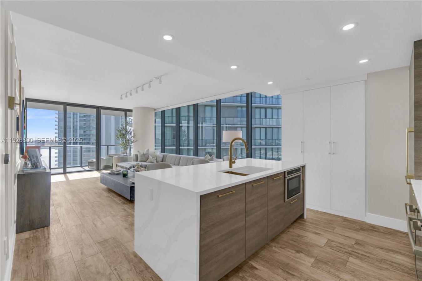 Miami, Miami-Dade County, 33137, United States, 4 Bedrooms Bedrooms, ,4 BathroomsBathrooms,Residential,For Sale,2003693