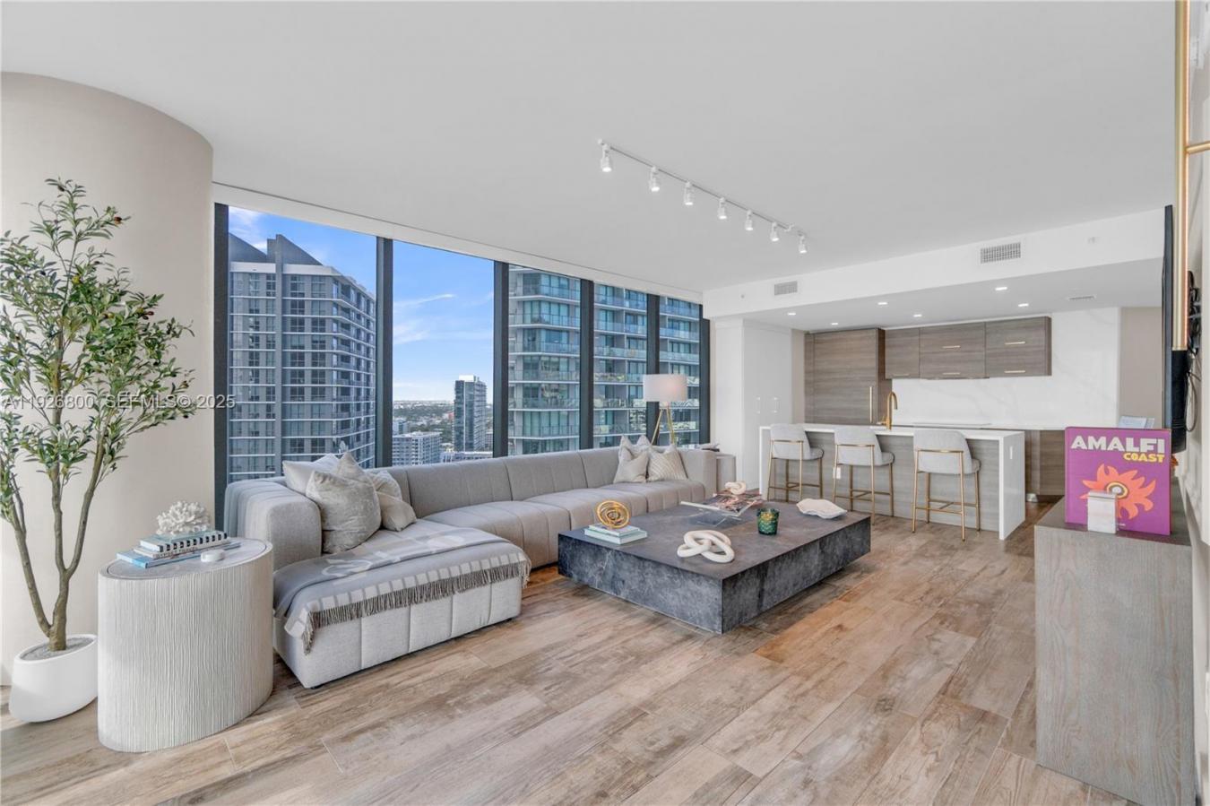 Miami, Miami-Dade County, 33137, United States, 4 Bedrooms Bedrooms, ,4 BathroomsBathrooms,Residential,For Sale,2003693