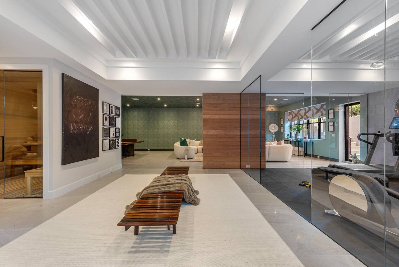 Bridgehampton, New York, 11932, United States, 7 Bedrooms Bedrooms, ,8 BathroomsBathrooms,Residential,For Sale,2003690