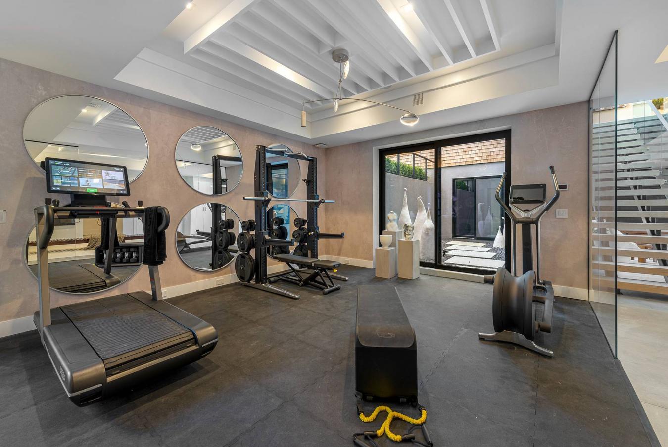 Bridgehampton, New York, 11932, United States, 7 Bedrooms Bedrooms, ,8 BathroomsBathrooms,Residential,For Sale,2003690