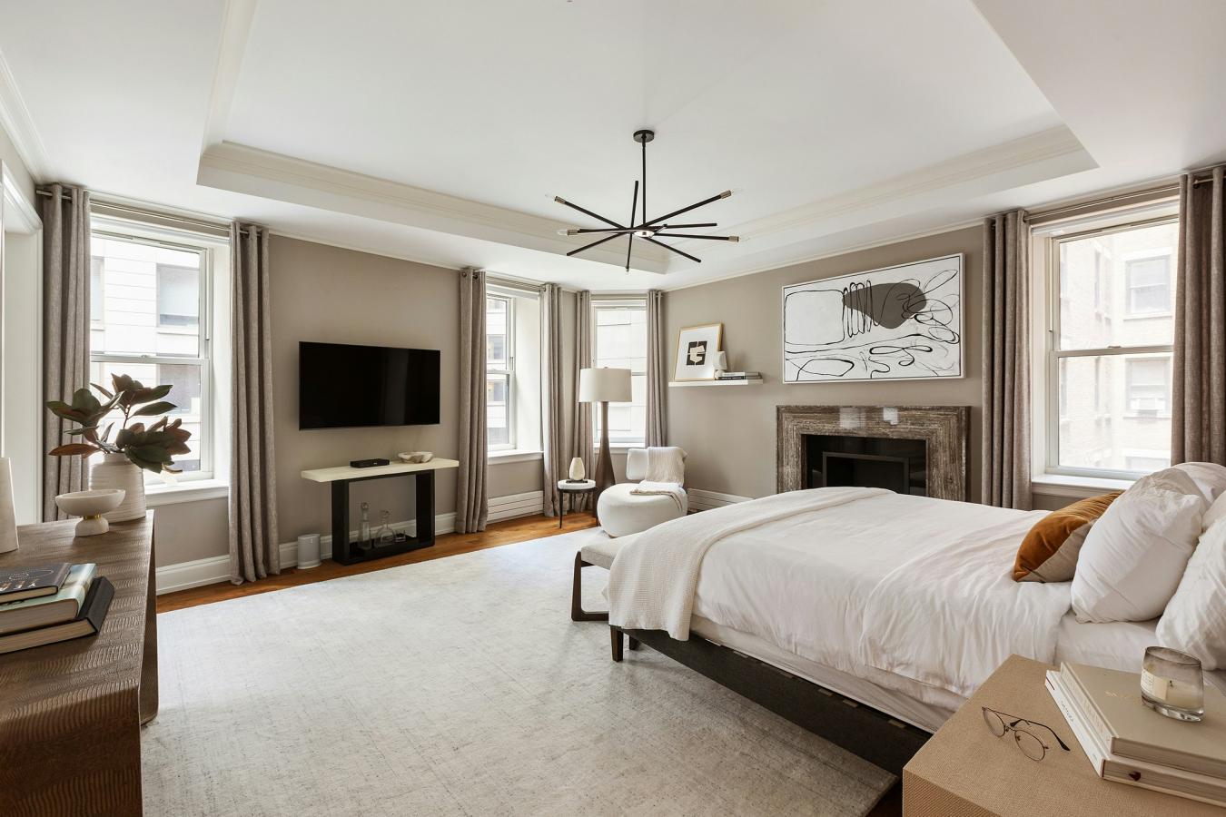 New York, New York, 10023, United States, 4 Bedrooms Bedrooms, ,4 BathroomsBathrooms,Residential,For Sale,2003687