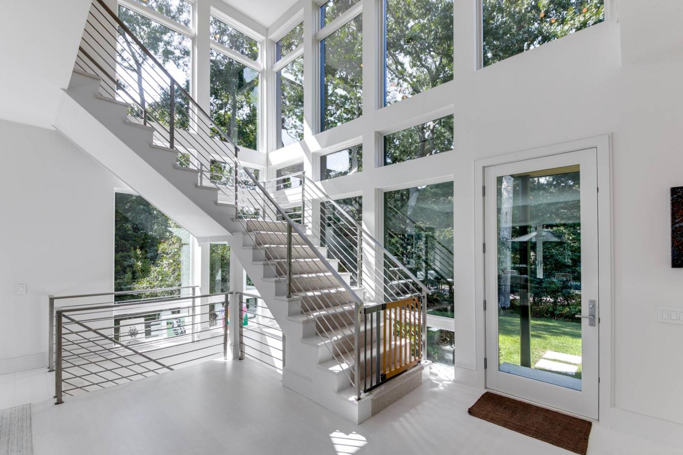 East Hampton, New York, 11937, United States, 4 Bedrooms Bedrooms, ,3 BathroomsBathrooms,Residential,For Sale,2003686