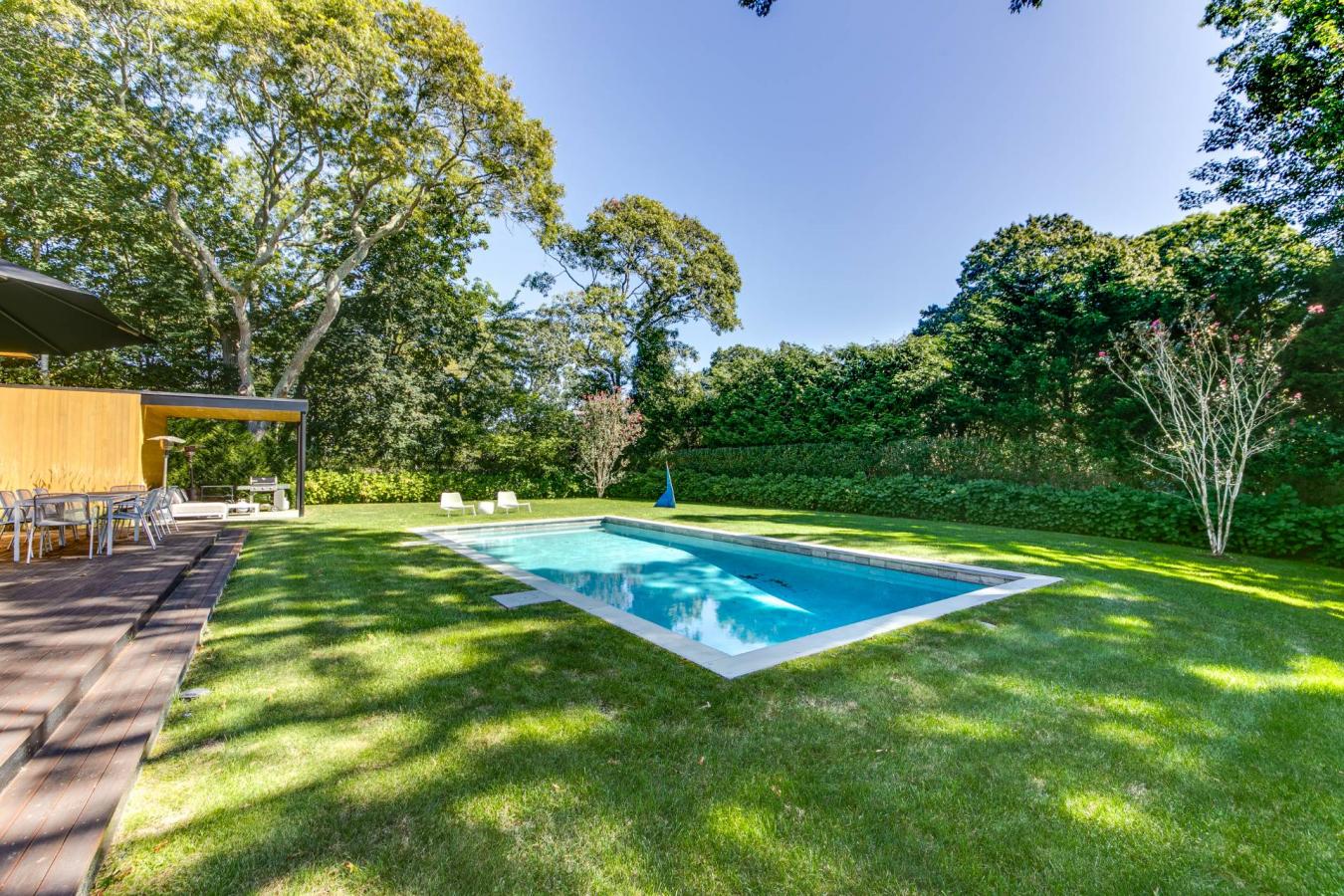 East Hampton, New York, 11937, United States, 4 Bedrooms Bedrooms, ,3 BathroomsBathrooms,Residential,For Sale,2003686