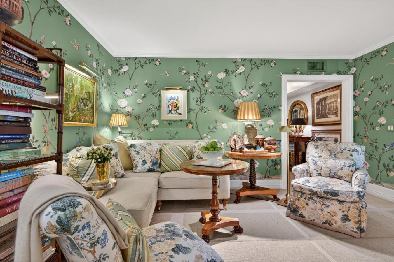 Palm Beach, Florida, 33480, United States, 2 Bedrooms Bedrooms, ,2 BathroomsBathrooms,Residential,For Sale,2003684