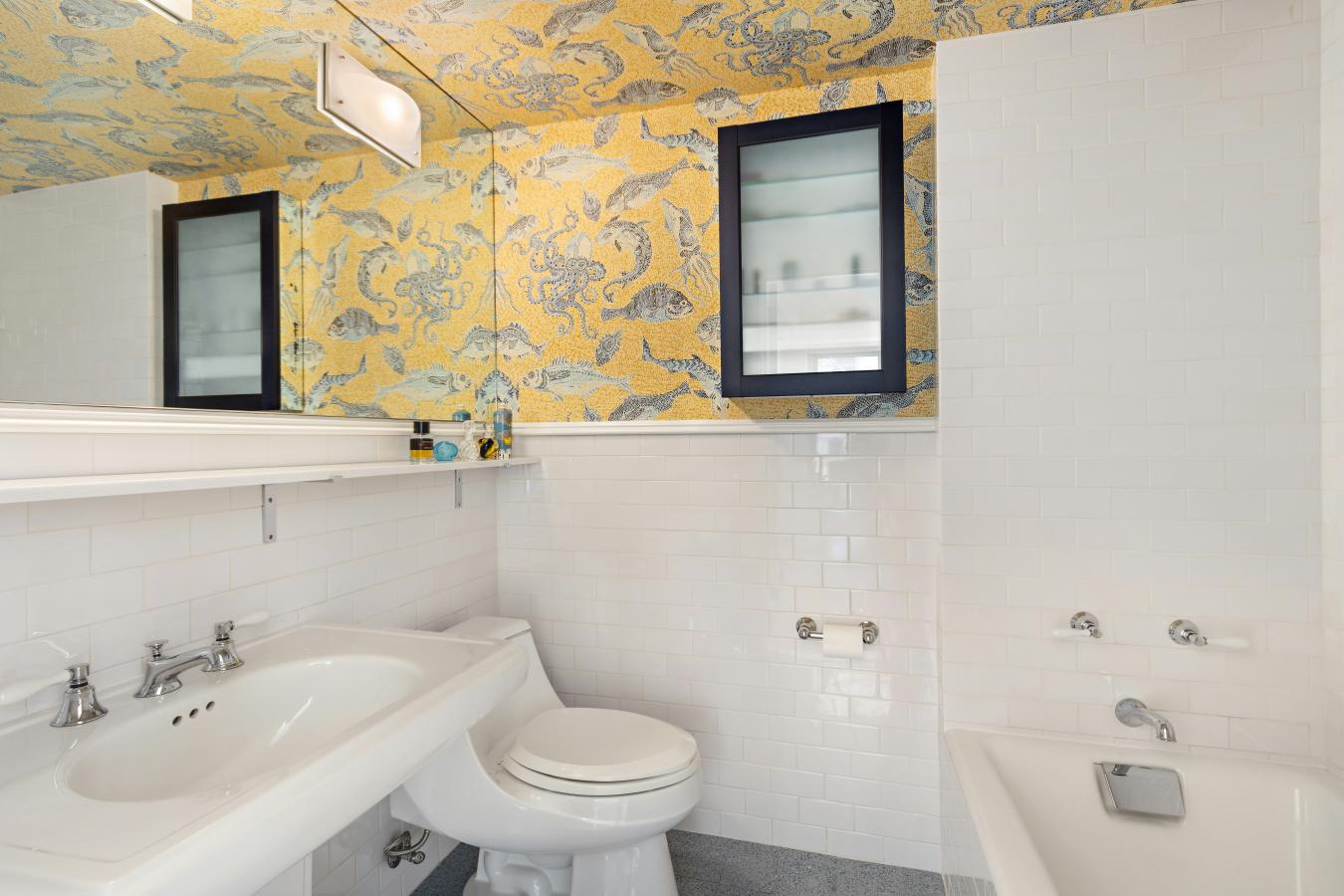 New York, New York, 10065, United States, 2 Bedrooms Bedrooms, ,2 BathroomsBathrooms,Residential,For Sale,2003683