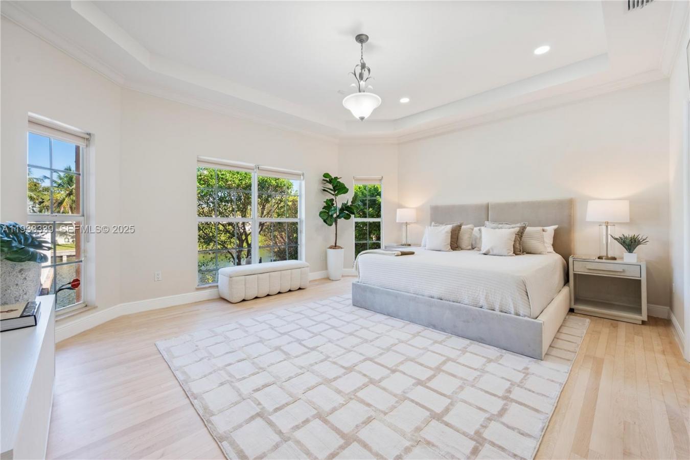Coral Gables, Florida, 33156, United States, 5 Bedrooms Bedrooms, ,4 BathroomsBathrooms,Residential,For Sale,2003682